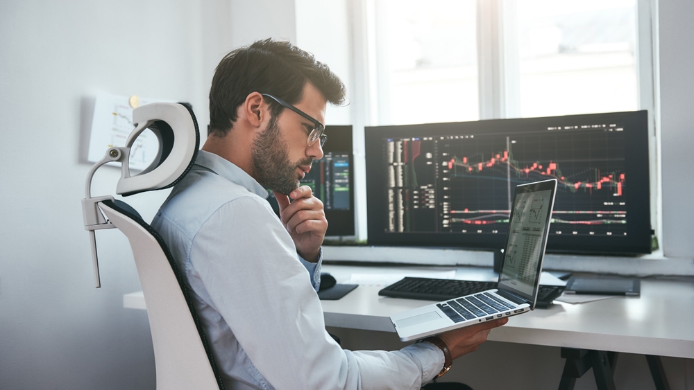 is day trading illegal